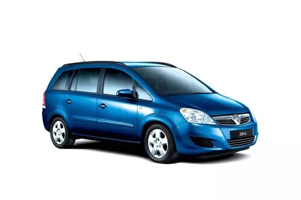 Opel Zafira for rent in Croatia