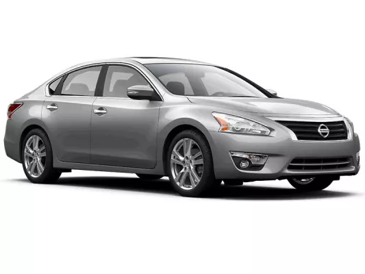Nissan Altima for rent in Croatia